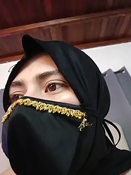 bahiya_aziz (F young) - show pussy🌸