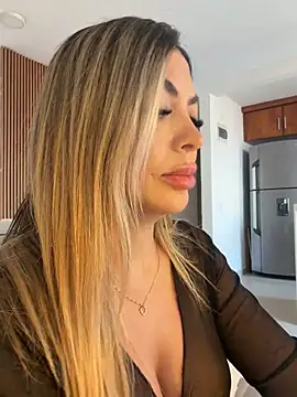 Sara_Millees webcam