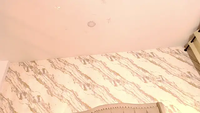 Brandy_Royale webcam