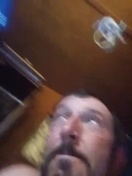 UncutHammer69 webcam