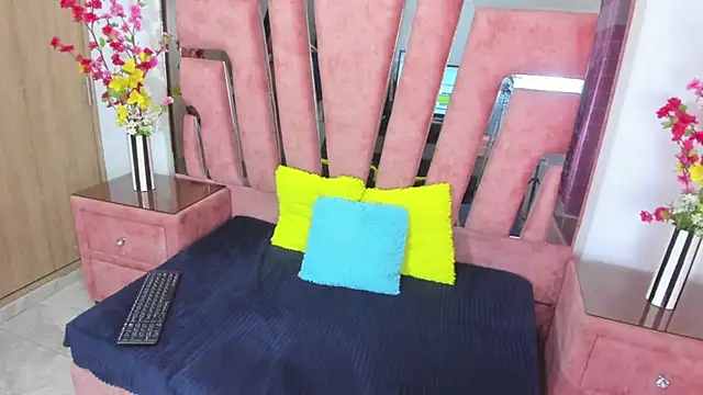 MaraKarly live cam