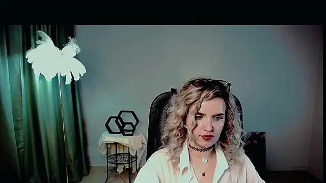 AliceSmite live cam