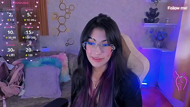 mia_smoke_ live cam