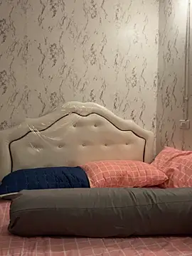 ponthip - Ponthip's free webcam - UK Sex Cams