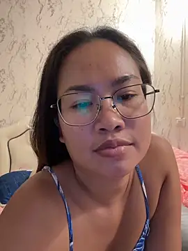 Ponthip webcam