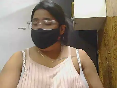Fuckpussylickass live cam on StripChat