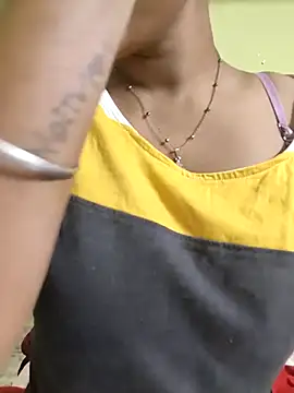 Rubina_Love webcam