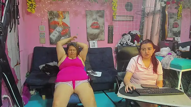 lesbiancuple webcam