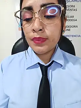 MAYE__13 webcam
