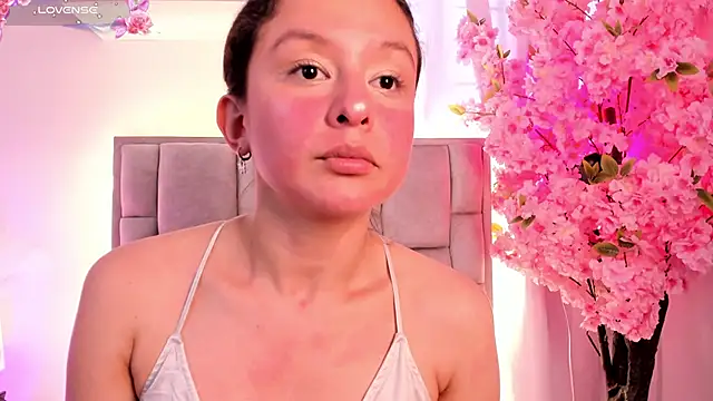 Dana_grey_ webcam