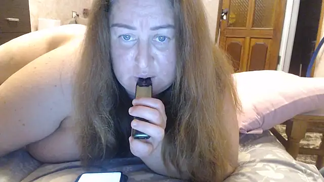 Amy_August