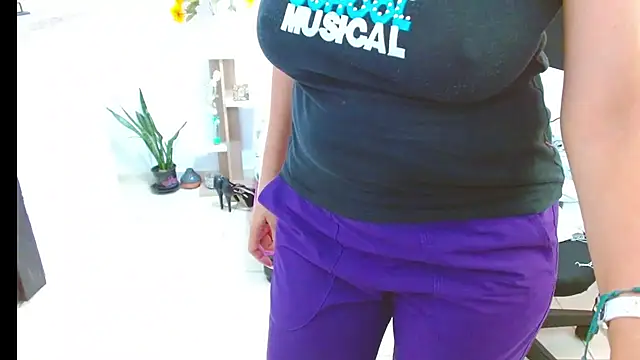 chantalsemenova1 webcam