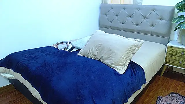 sasi_luna webcam