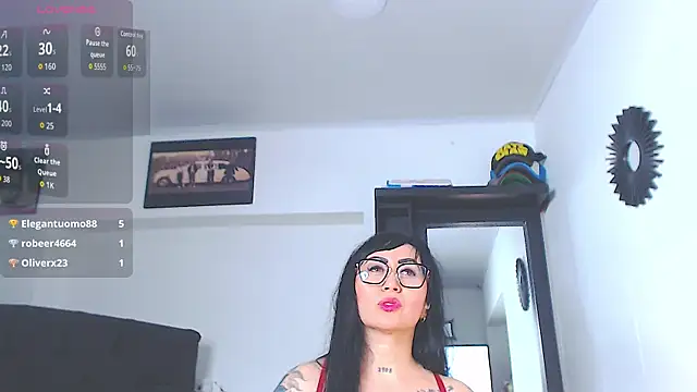 Vicky_hotmilf webcam