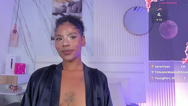 Afro_Luna webcam