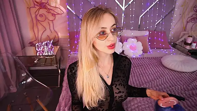 GraceCandy webcam