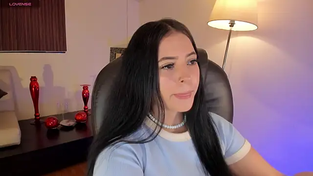 Maaiitee live cam on StripChat