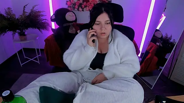 DiaAngell live cam on StripChat