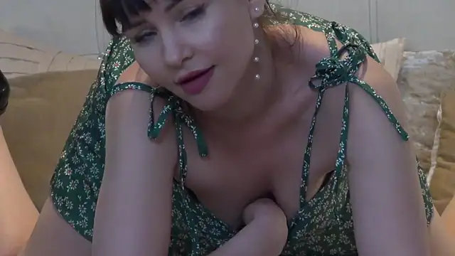 LadyValeriaXO live cam on StripChat