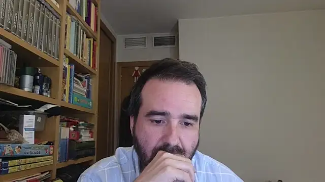 curiosillo83 webcam