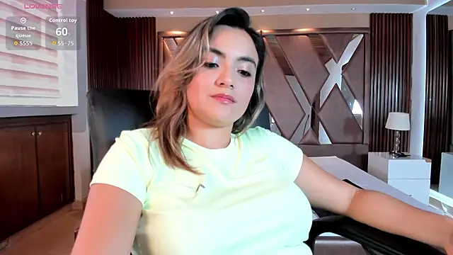 IsabellaaJoness webcam