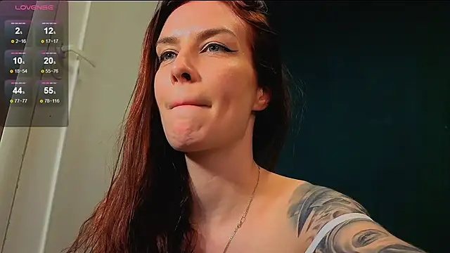 the_perfectgirl live cam on StripChat