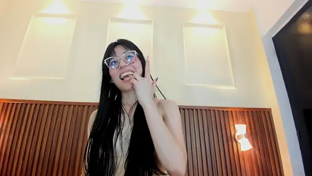 MARIE_TAPNER webcam