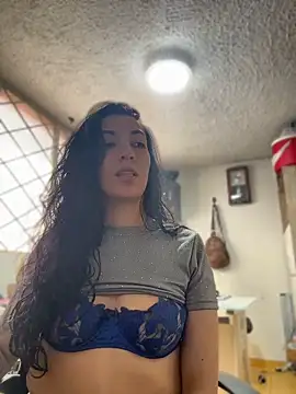 amateur nude cam SALOME KORLAND