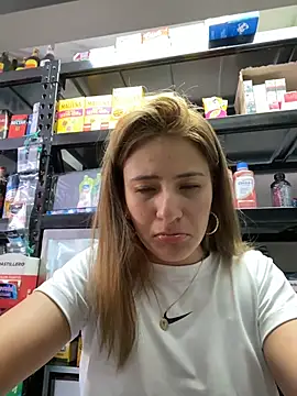 Andrea_19blonde