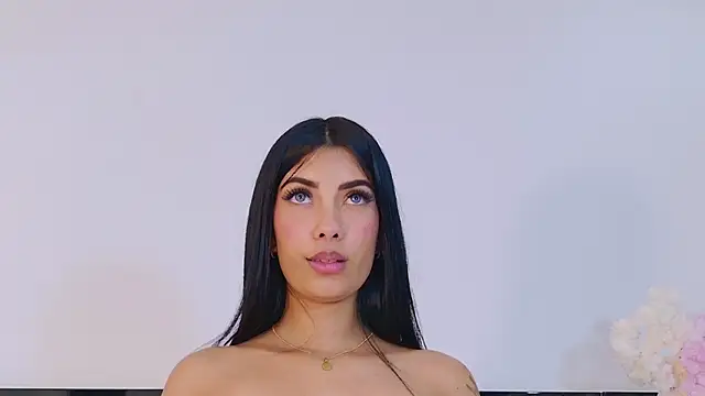 Watch AlissonRossi live on EroticFlix - High definition streams