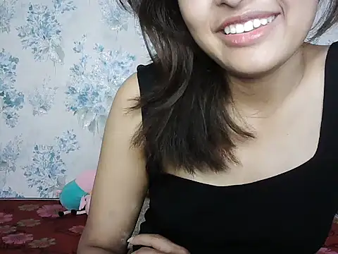 latina_nikita live cam on StripChat
