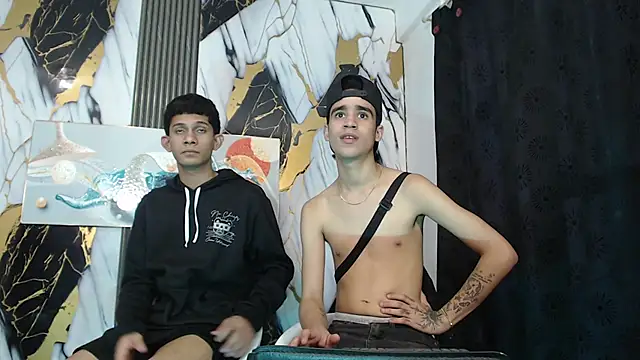 TWINKS_BOYSX webcam