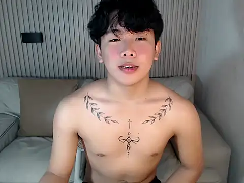 xtrahot_alex (M twink) - HI ALEX