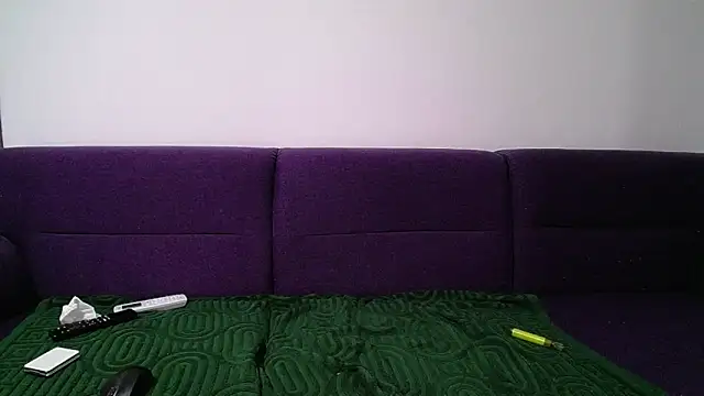 julianna68 (T young) - cum show