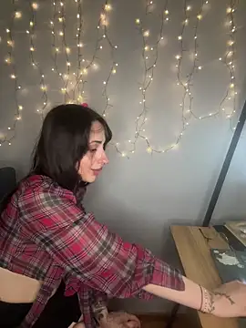 Meow_Mia webcam