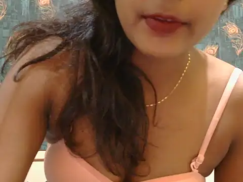 Diana_Penty webcam