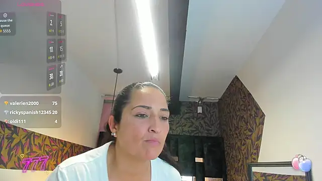 KatteMilf webcam