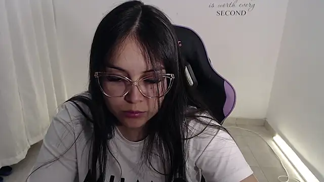 amberbakee live cam