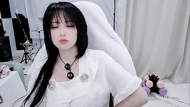 Evangelin-e live sex cam
