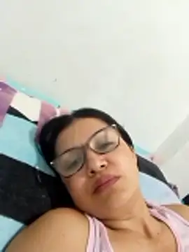 Casandra_inthemorning live cam on StripChat