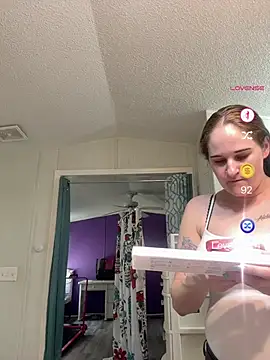 Watch lolabunny9 live on EroticFlix - High definition streams