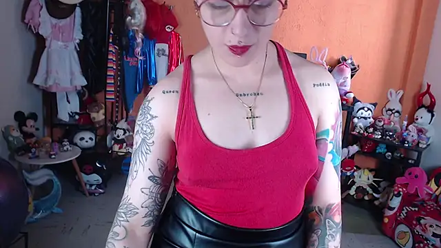 MissMiia2 webcam