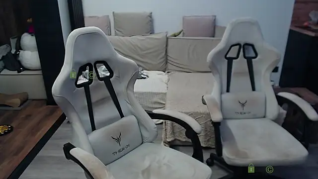Sunny-Girl1 webcam
