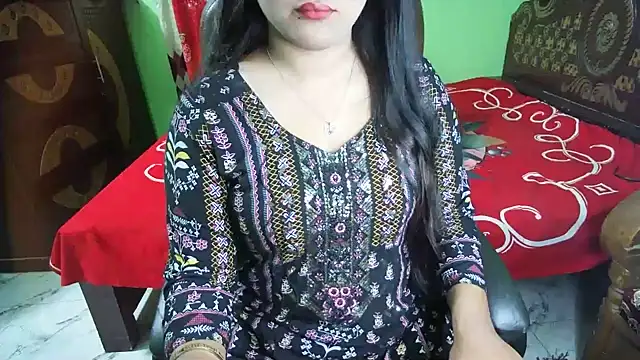 BengaliQueenStar live cam on StripChat