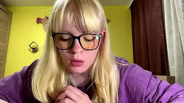 LeslyKelly