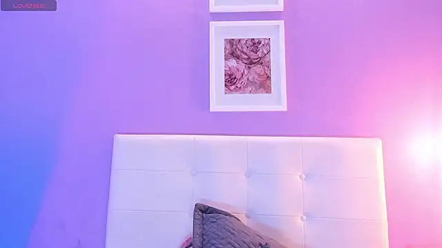Charlotte11-11 webcam