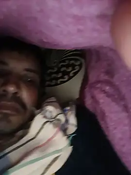 jeeva9242 (Ask my age) - Need girls friends