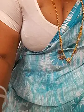 Tamil_Ammani webcam