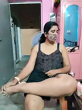 Rulali_44 webcam
