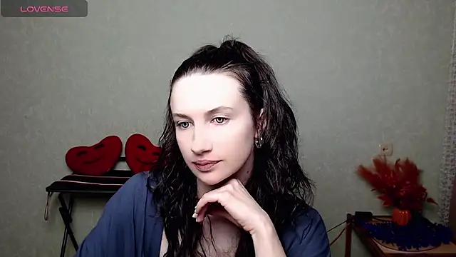 LilithRivi webcam